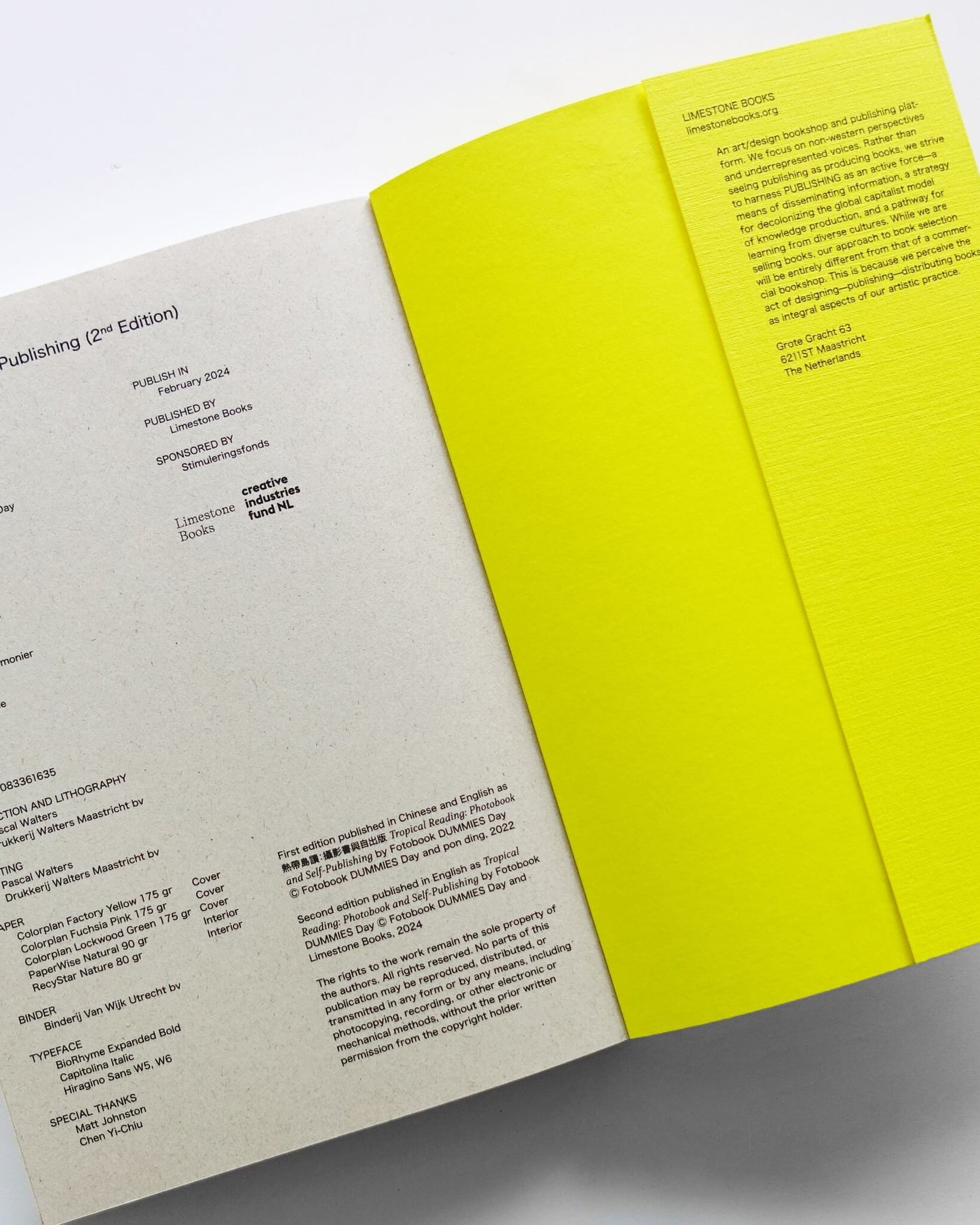 Tropical Reading
Photobook and Self-Publishing