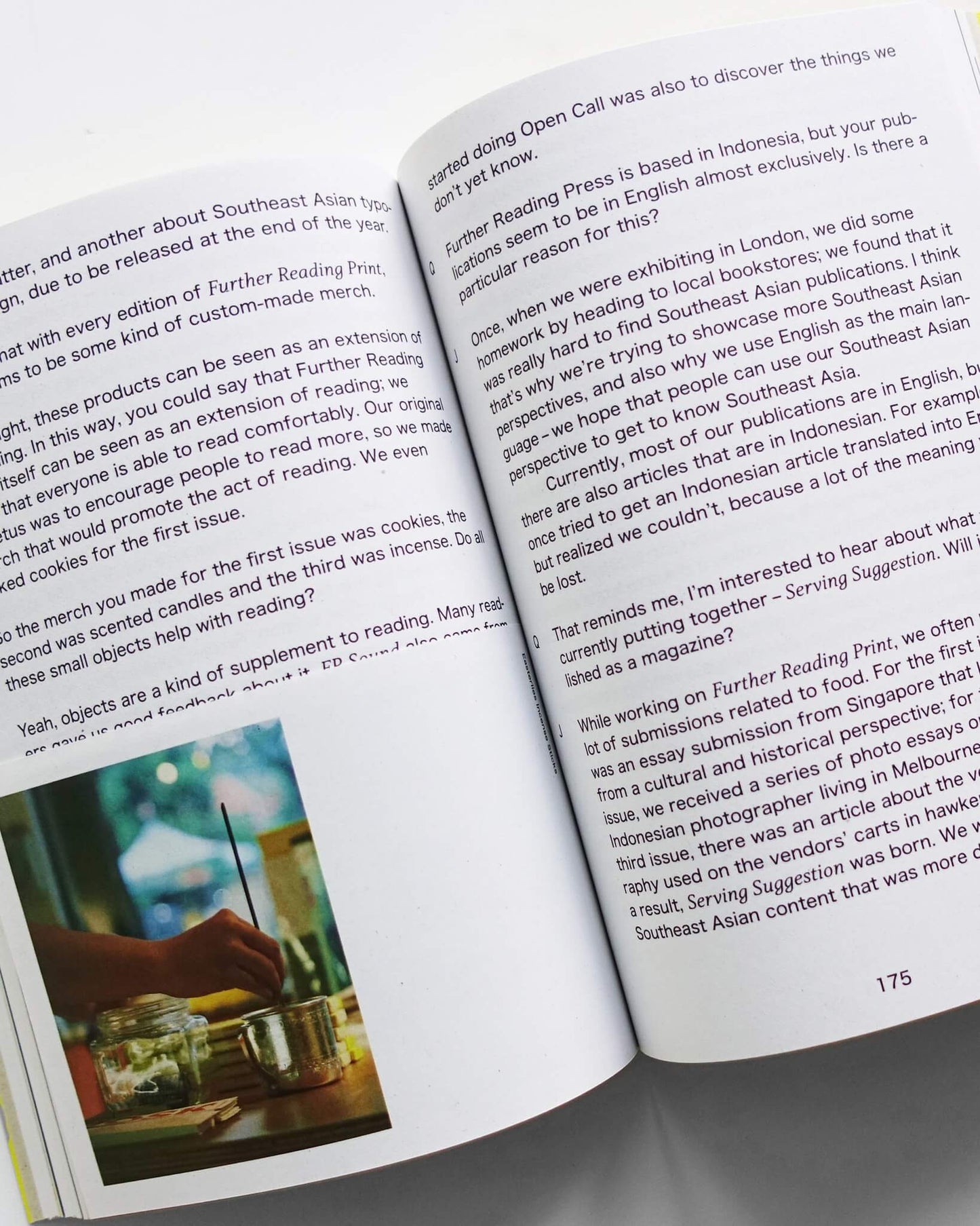 Tropical Reading
Photobook and Self-Publishing
