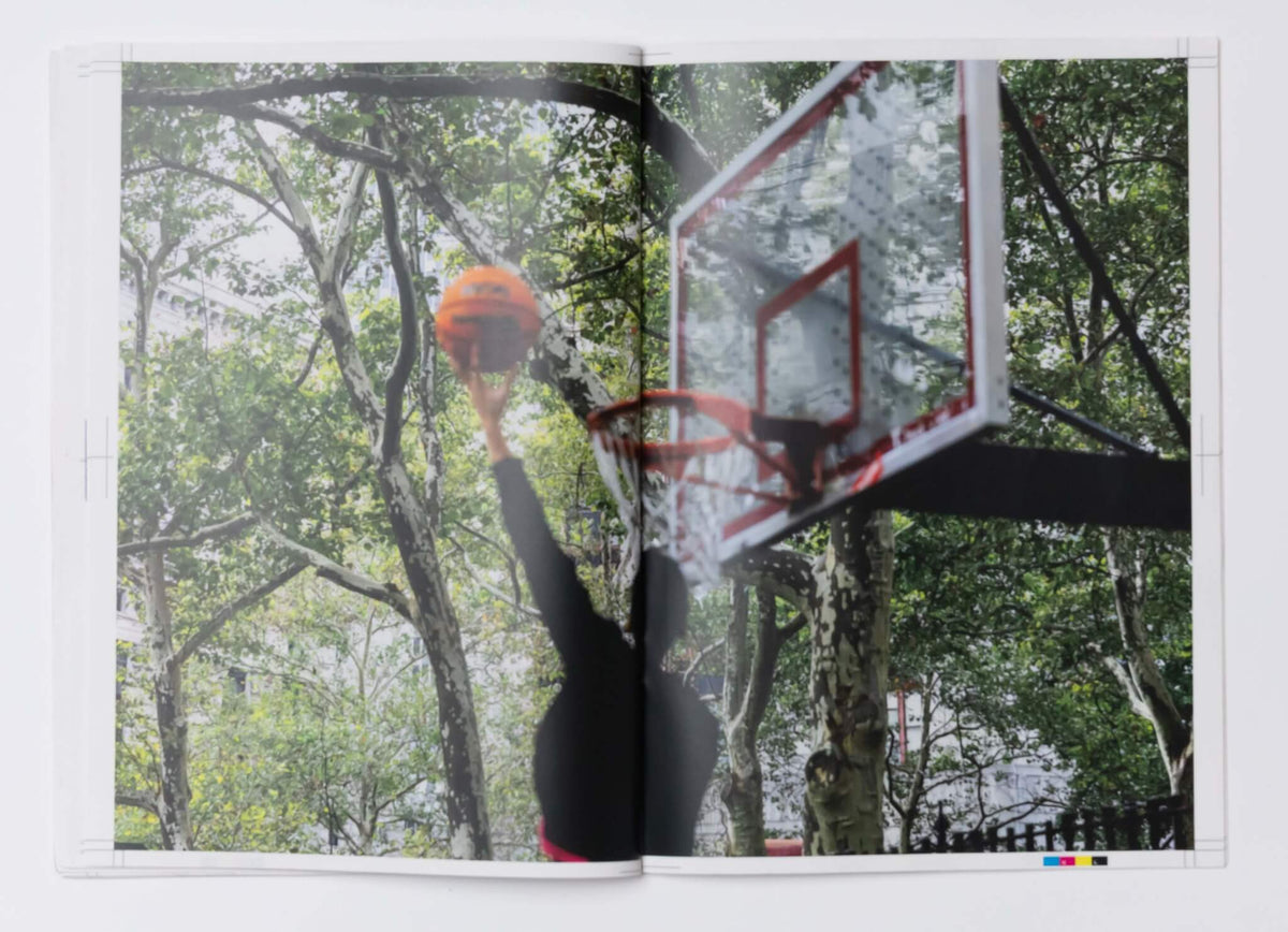 lowQ Magazine Issue 0